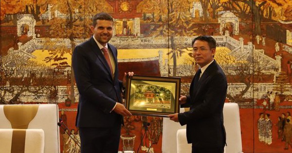 Ha Noi expects to seek Czech’s experiences to ease air pollution and traffic congestion