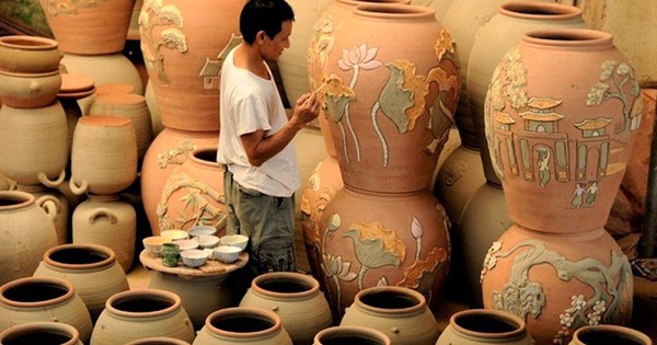 Ha Noi to develops craft villages for sustainable growth