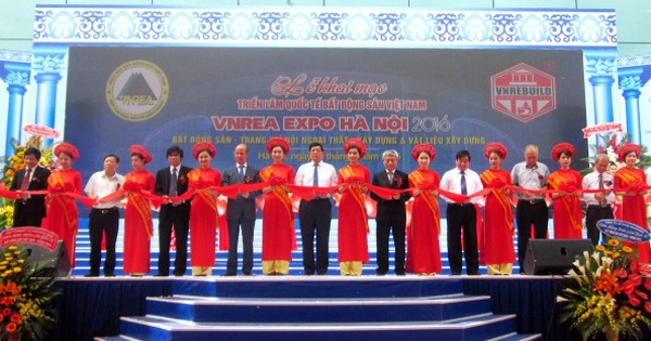 Int’l real estate exhibition kick-started