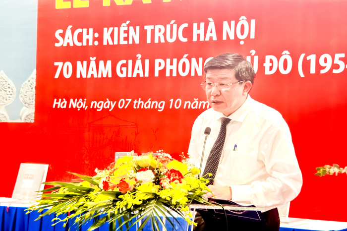 Ra mắt sách “Kiến trúc Hà Nội - 70 năm Giải phóng Thủ đô (1954-2024)”- Ảnh 1.