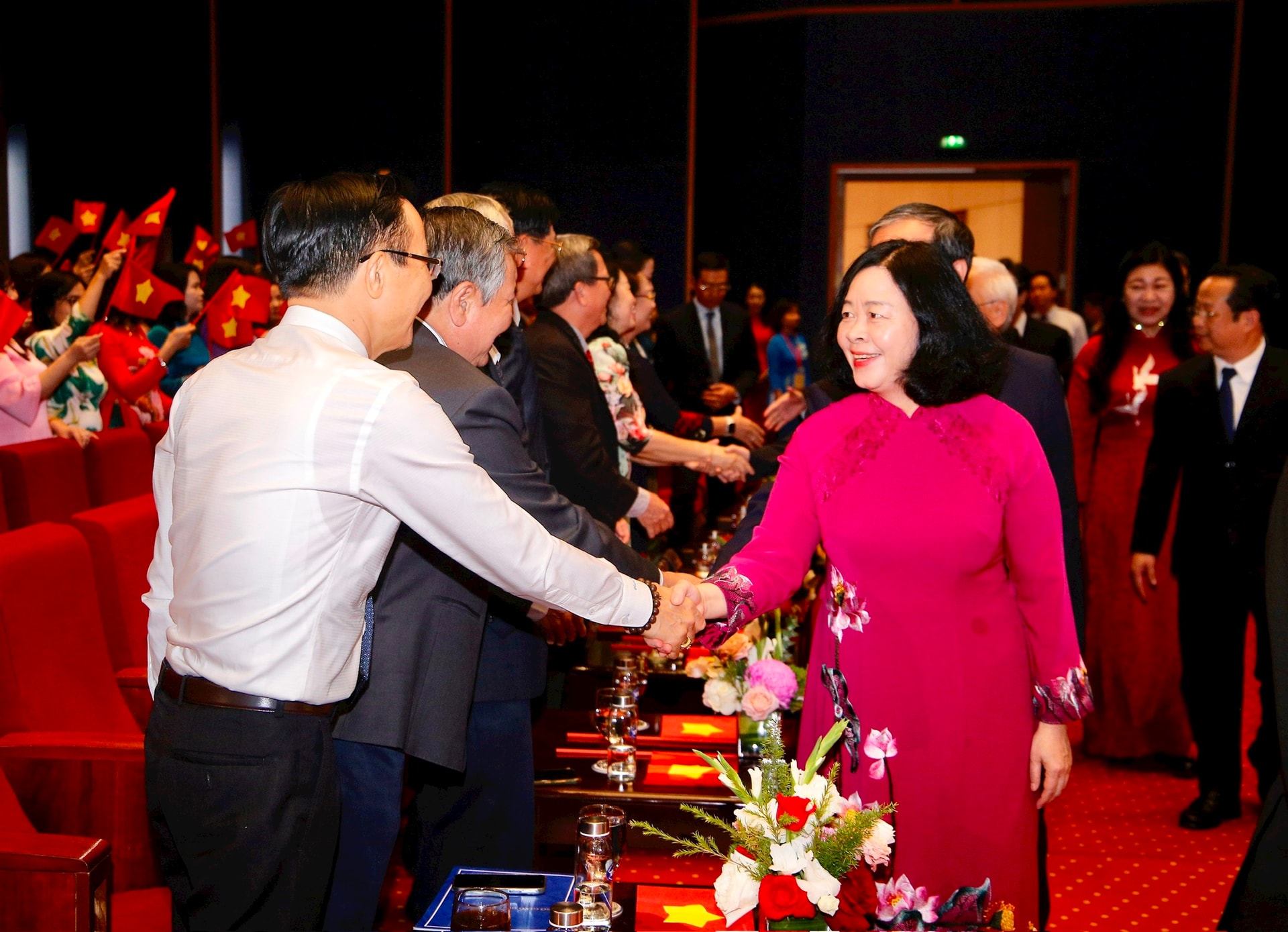 Những hình ảnh ấn tượng tại Lễ kỷ niệm 70 năm thành lập ngành Giáo dục và Đào tạo Thủ đô- Ảnh 2.