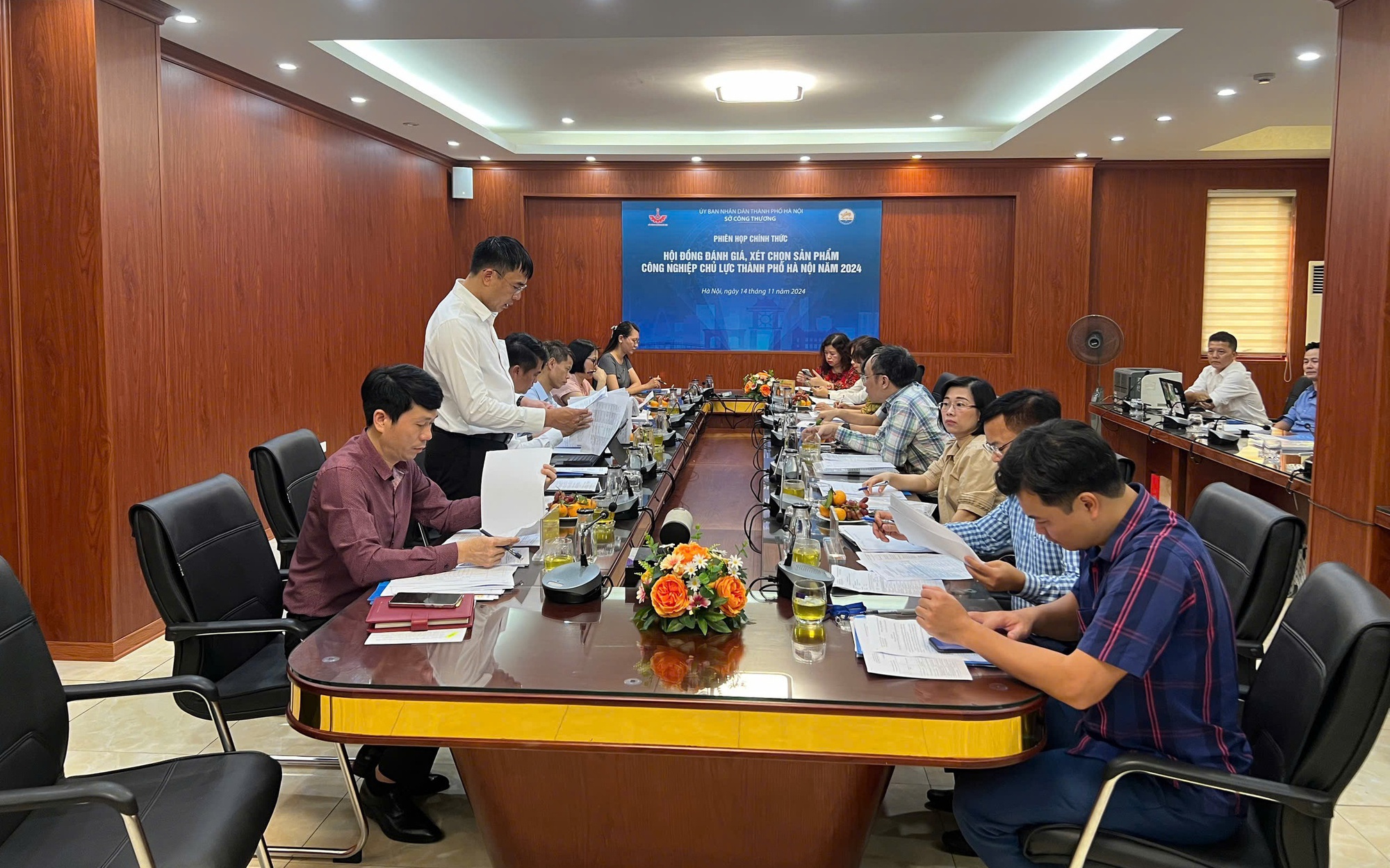 Hà Nội thí điểm mô hình đại lý dịch vụ công trực tuyến: bước đột phá trong cải cách hành chính