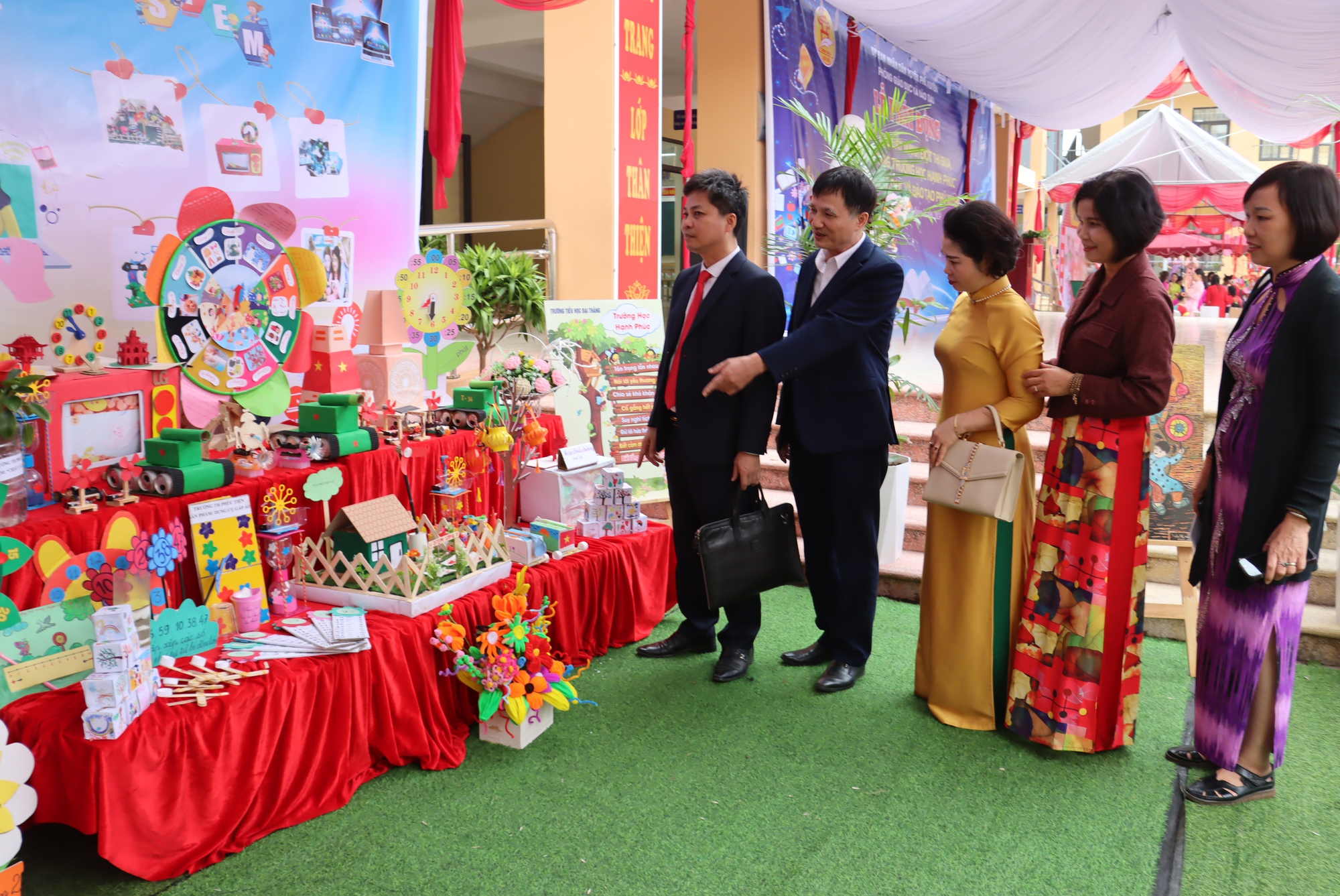 Huyện Phú Xuyên phát động phong trào thi đua “Xây dựng Trường học hạnh phúc”- Ảnh 5.