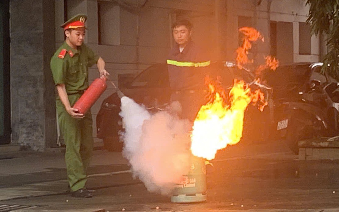 Nâng cao năng lực và bảo đảm an toàn phòng cháy chữa cháy