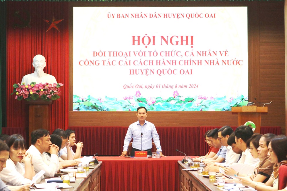 Huyện Quốc Oai: Kiên quyết cắt giảm, đơn giản hóa thủ tục hành chính nội bộ- Ảnh 1.