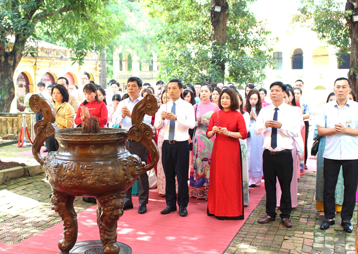 70 đảng viên mới Đảng ủy Khối các cơ quan Thành phố báo công dâng Bác- Ảnh 4.