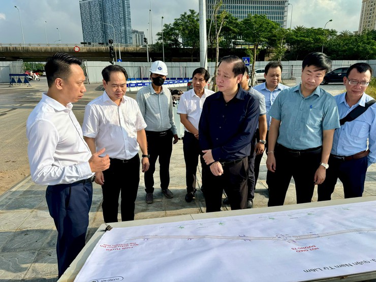 Ban Đô thị, HĐND Thành phố: Phát huy vai trò cơ quan tham mưu, giám sát các nhiệm vụ liên quan đến quản lý đô thị- Ảnh 3.
