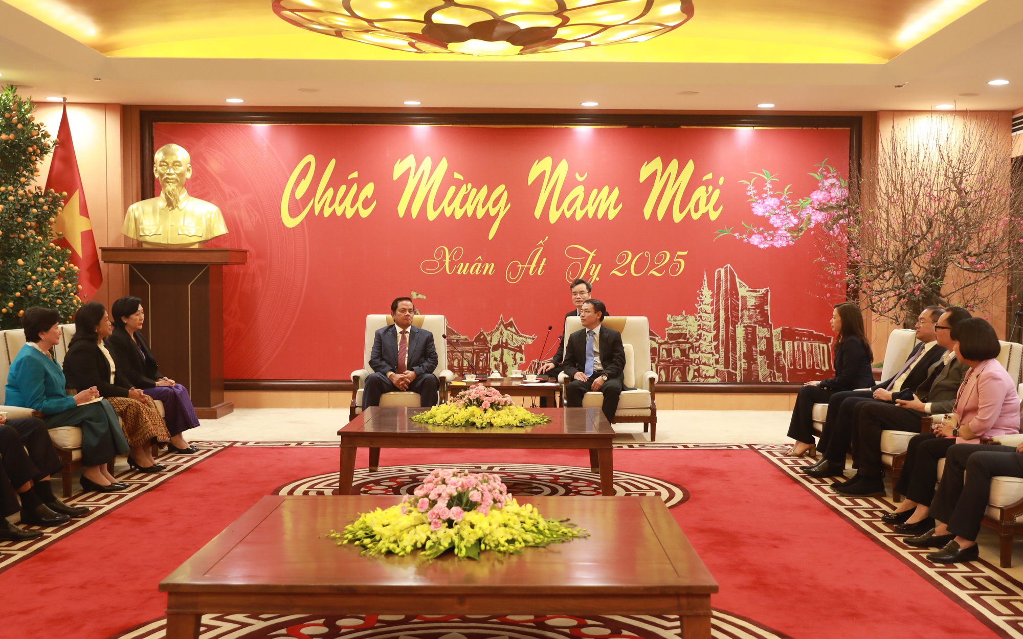 Quang cảnh buổi tiếp
