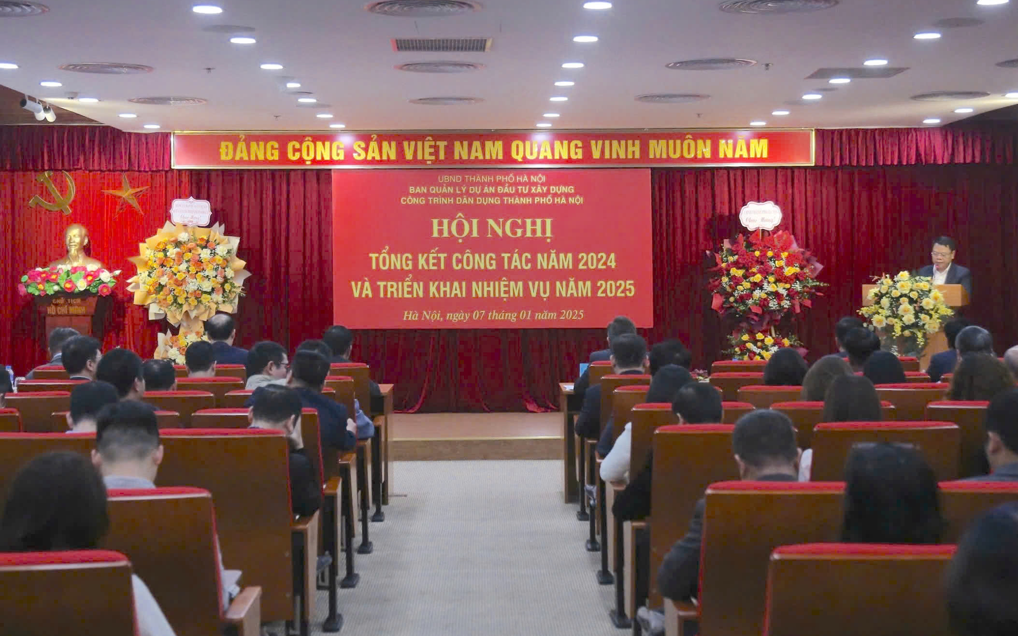 Hanoi facilitates major projects in 2025- Ảnh 1. Quang cảnh Hội nghị