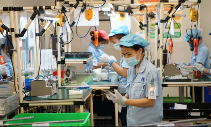 Công nghiệp Hà Nội tăng trưởng ổn định, hướng tới phát triển bền vững- Ảnh 1.