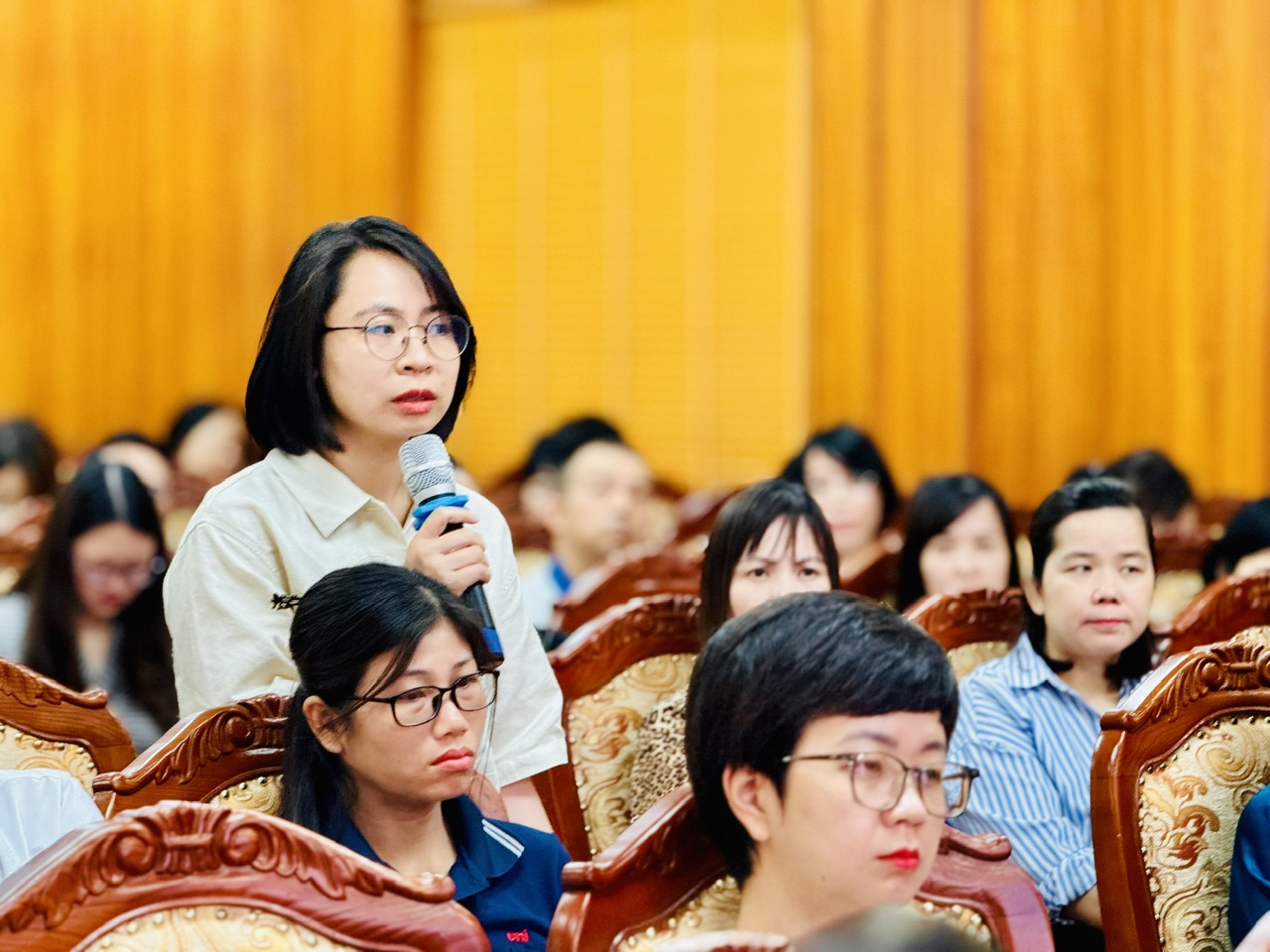 Tinh thần “bắt tay ngay vào công việc” lan tỏa trong đội ngũ cán bộ, công chức, viên chức Thủ đô trong nhiệm kỳ 2020-2025- Ảnh 2.