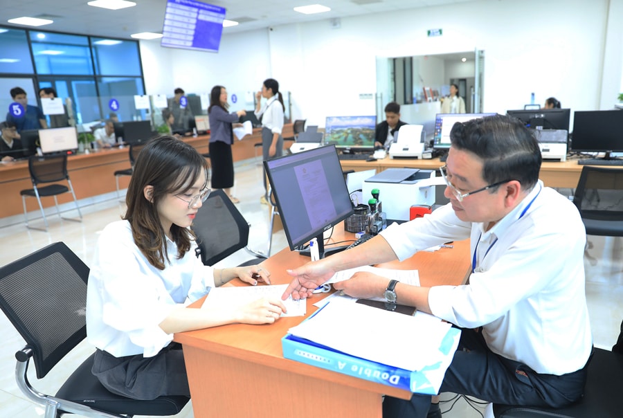 Thực hiện Chương trình số 01-CTr/TU, nhiệm kỳ 2020-2025: Bước chuyển mạnh về chất và những “dư địa” đổi mới- Ảnh 2.