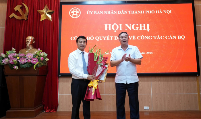 Công bố quyết định bổ nhiệm Phó Giám đốc Sở Nội vụ- Ảnh 1.