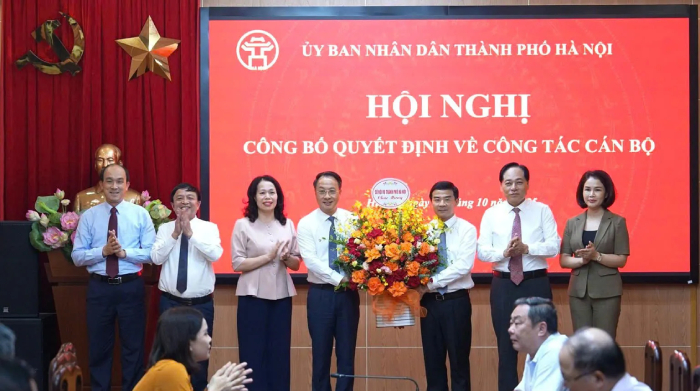 Công bố quyết định bổ nhiệm Phó Giám đốc Sở Nội vụ- Ảnh 2.