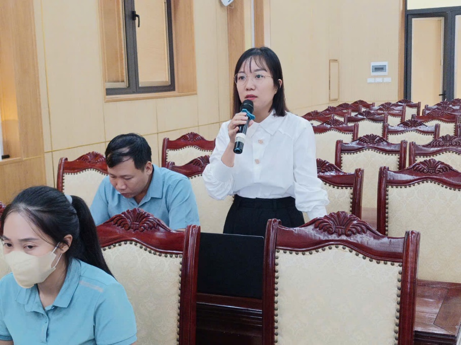 Quảng Oai đẩy mạnh chuyển đổi số, đưa trí tuệ nhân tạo vào hoạt động chuyên môn- Ảnh 4.