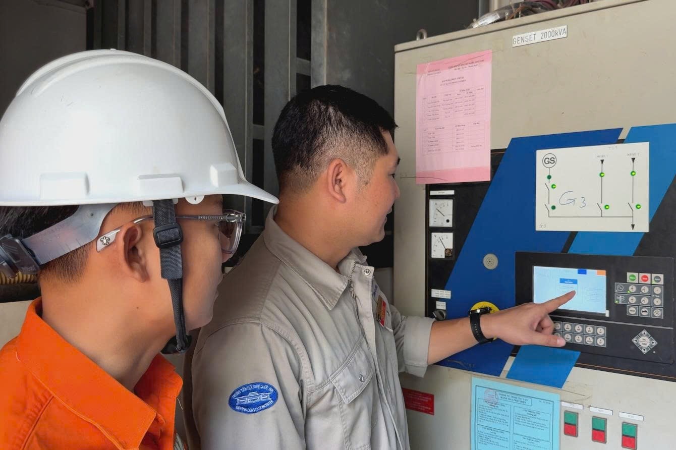 EVNHANOI đảm bảo điện phục vụ Đại hội đại biểu Đảng bộ thành phố Hà Nội lần thứ XVIII- Ảnh 1.