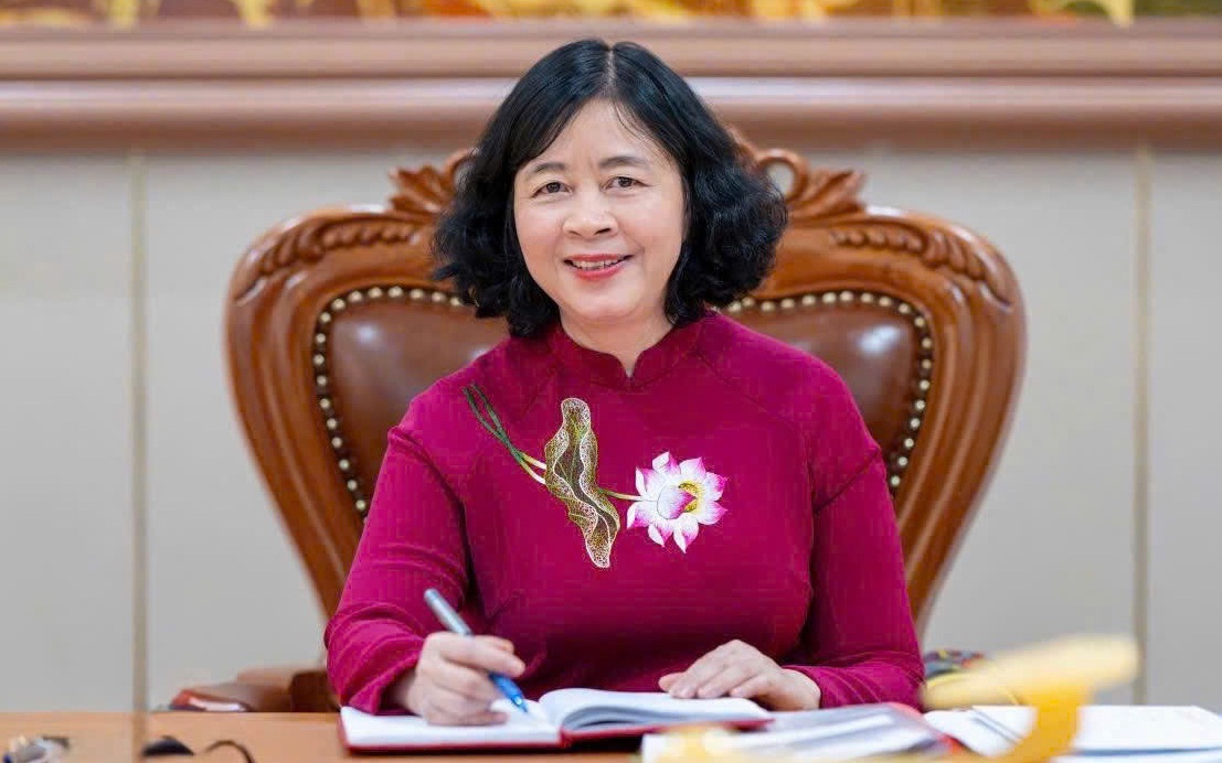 Ủy viên Bộ Chính trị, Bí thư Thành ủy, Trưởng đoàn đại biểu Quốc hội thành phố Hà Nội Bùi Thị Minh Hoài