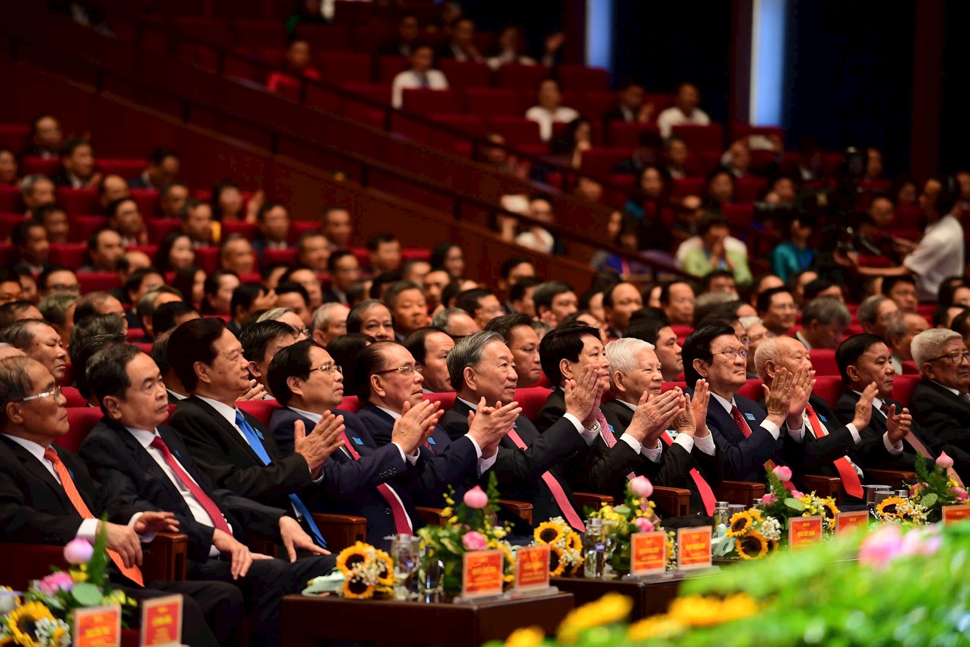 Đảng bộ thành phố Hà Nội khẳng định vị thế, năng lực lãnh đạo và sức chiến đấu cao- Ảnh 2.
