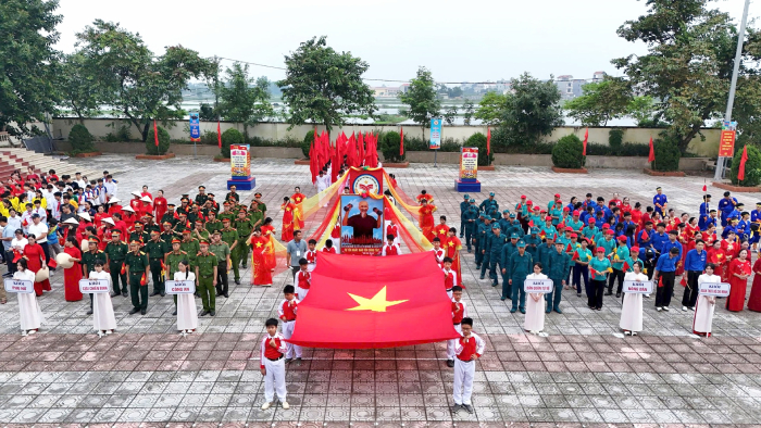 Khai mạc Đại hội thể dục - thể thao xã Ứng Hòa lần thứ I- Ảnh 1.