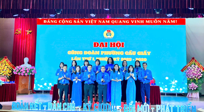 Đại hội Công đoàn phường Cầu Giấy lần thứ I, nhiệm kỳ 2025-2030
- Ảnh 4.