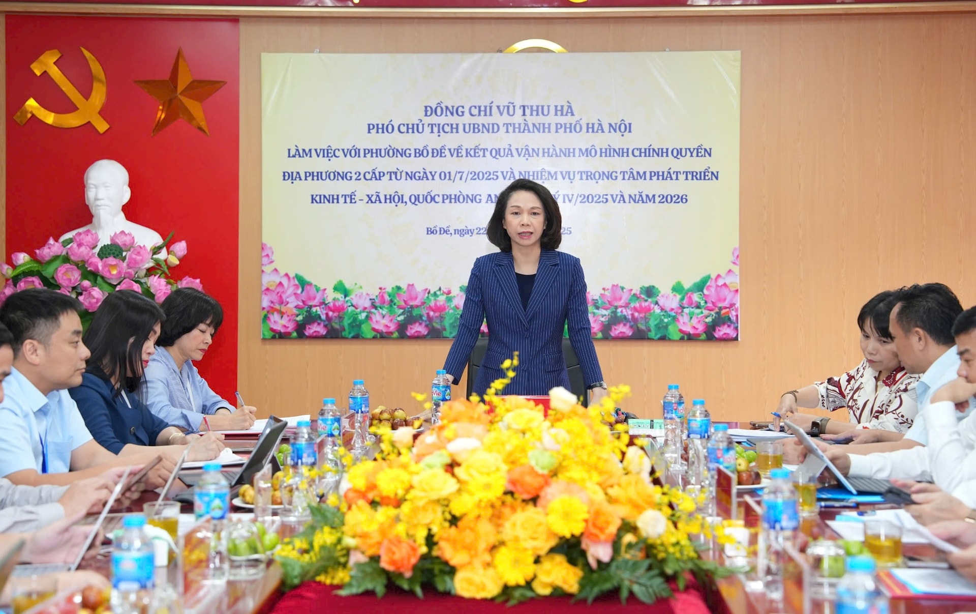 Phó Chủ tịch UBND Thành phố Vũ Thu Hà làm việc với phường Bồ Đề về kết quả triển khai mô hình chính quyền địa phương hai cấp- Ảnh 5.