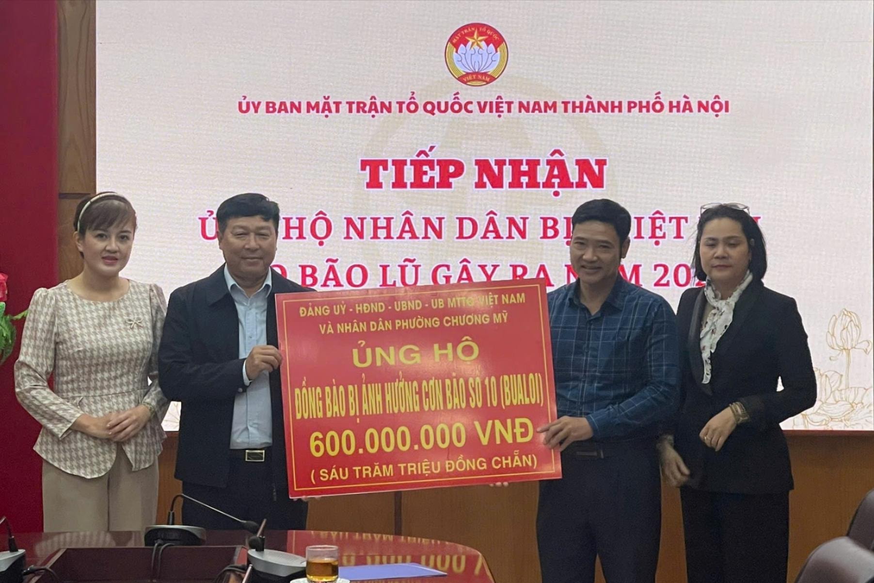 Hà Nội tiếp nhận gần 29 tỷ đồng ủng hộ nhân dân bị ảnh hưởng bão, lũ- Ảnh 1.