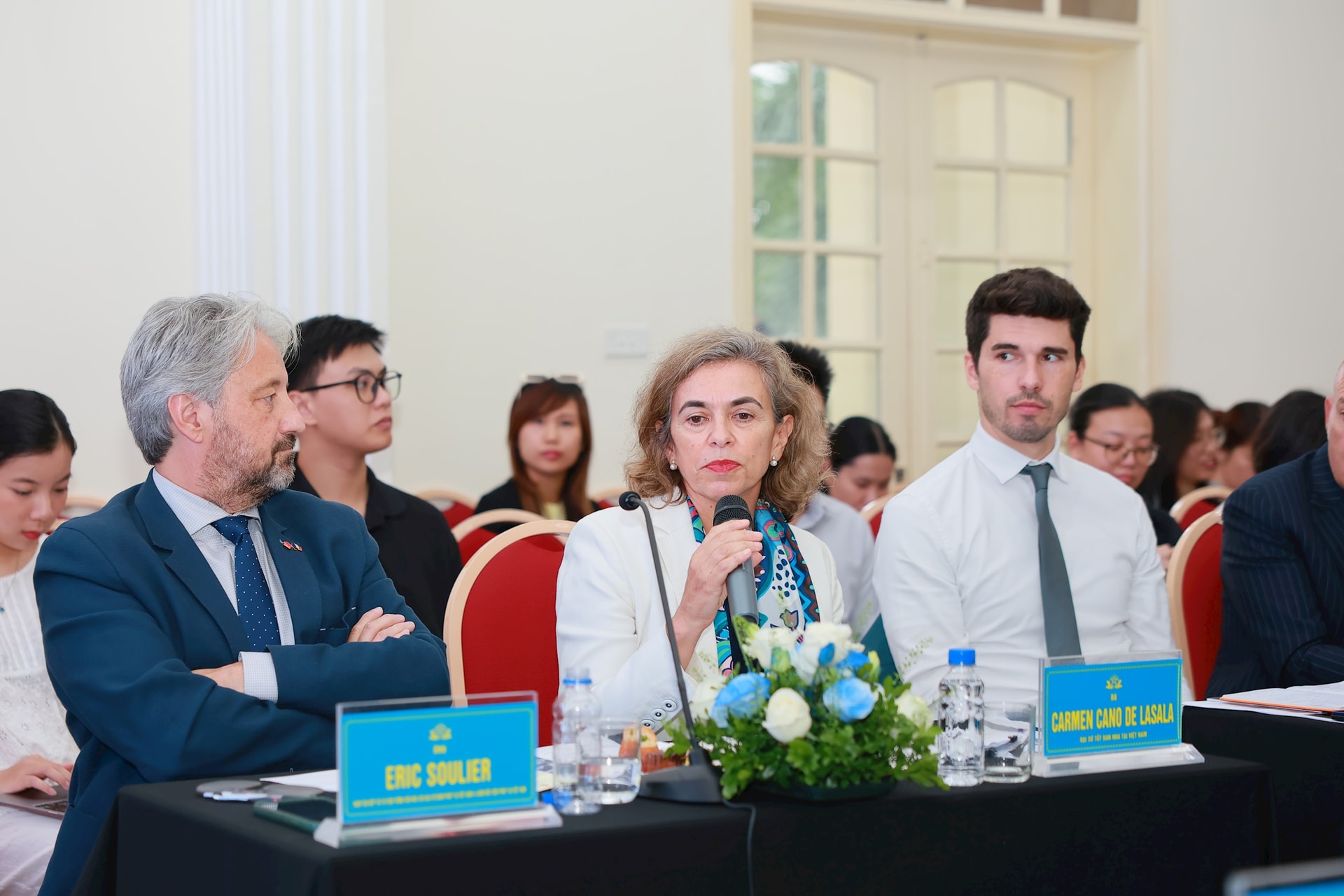 Thúc đẩy hội nhập văn hóa giữa Hà Nội với các nước trong khu vực và thế giới qua "Photo Hanoi ’25"- Ảnh 4.