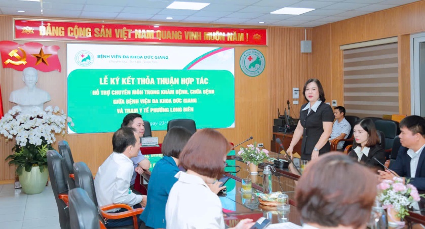 Phường Long Biên tăng cường hợp tác, phục vụ tốt hơn nhu cầu chăm sóc sức khỏe của nhân dân- Ảnh 3.