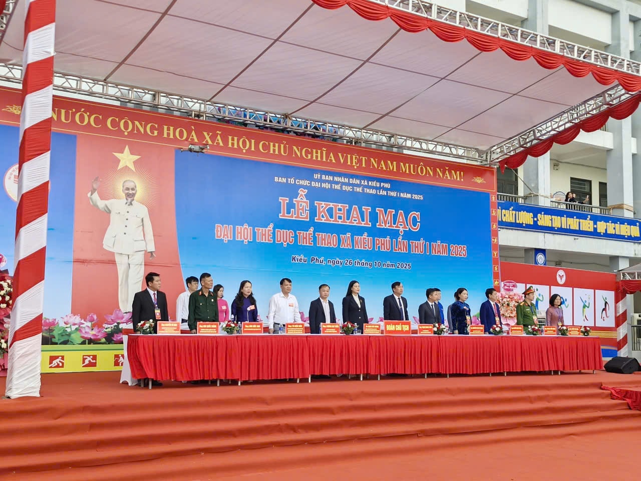 Tưng bừng lễ khai mạc Đại hội Thể dục Thể thao xã Kiều Phú lần thứ I- Ảnh 1.