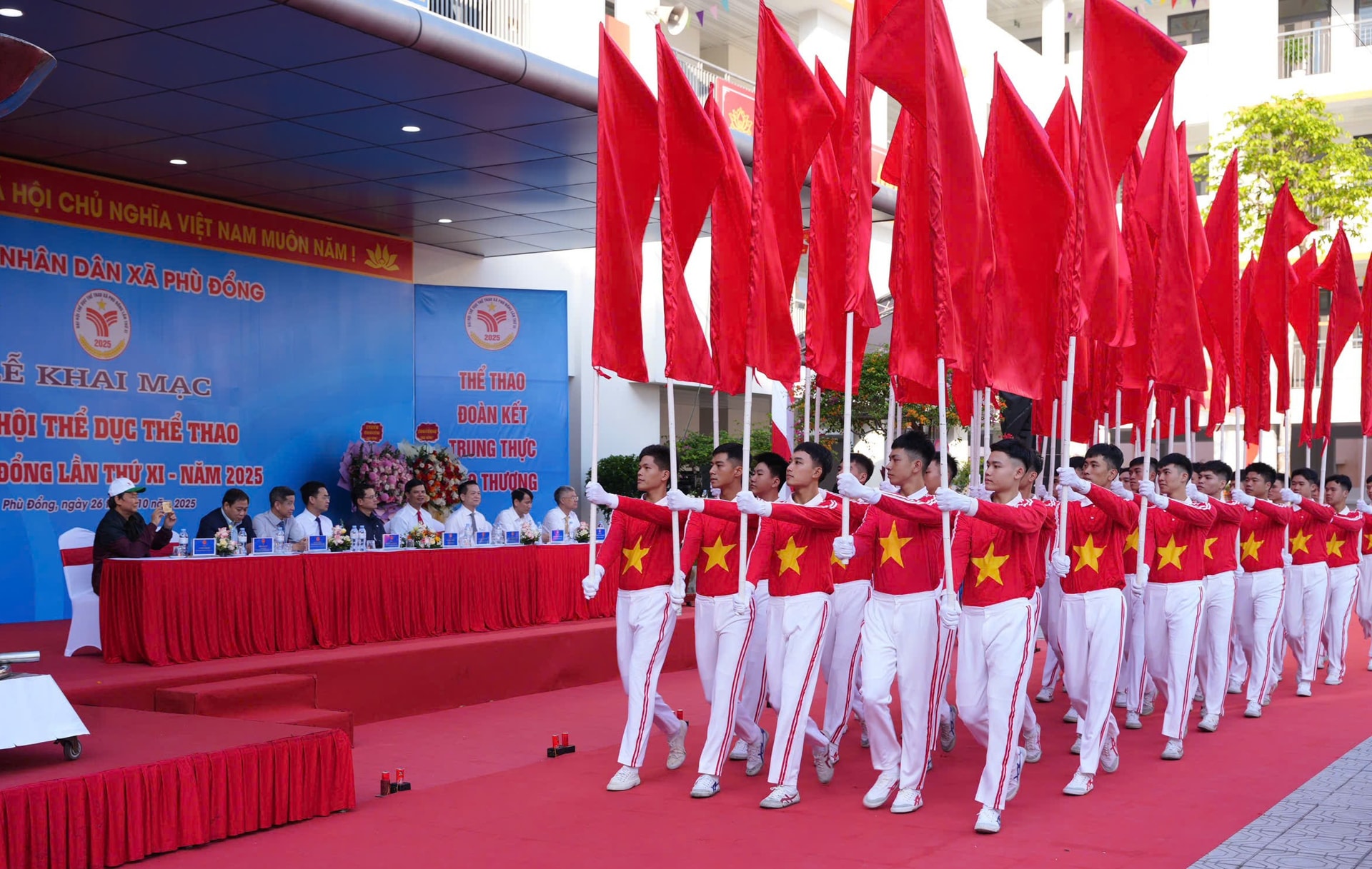 Xã Phù Đổng: 2.500 người tham gia Đại hội thể dục - thể thao- Ảnh 2.