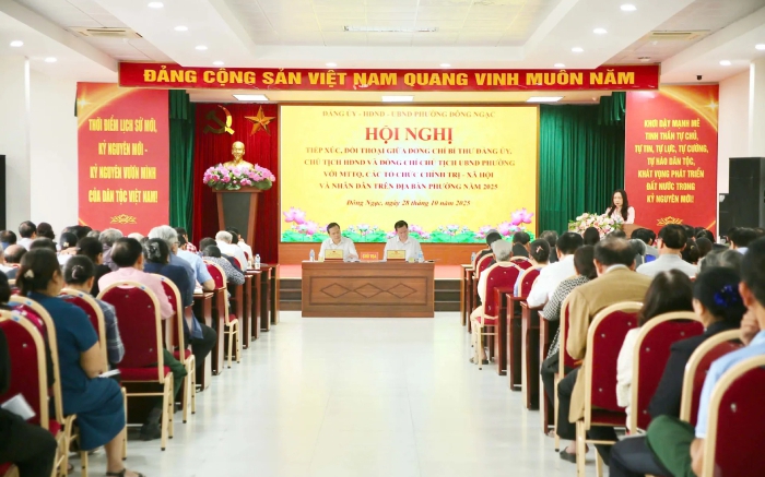 Сцена діалогу Quang cảnh buổi đối thoại