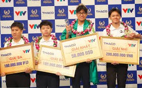 Khen thưởng thành tích xuất sắc trong Cuộc thi “Đường lên đỉnh Olympia năm thứ 25”