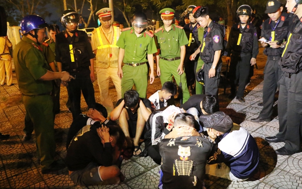 Khen thưởng thành tích xuất sắc trong công tác phòng, chống tội phạm