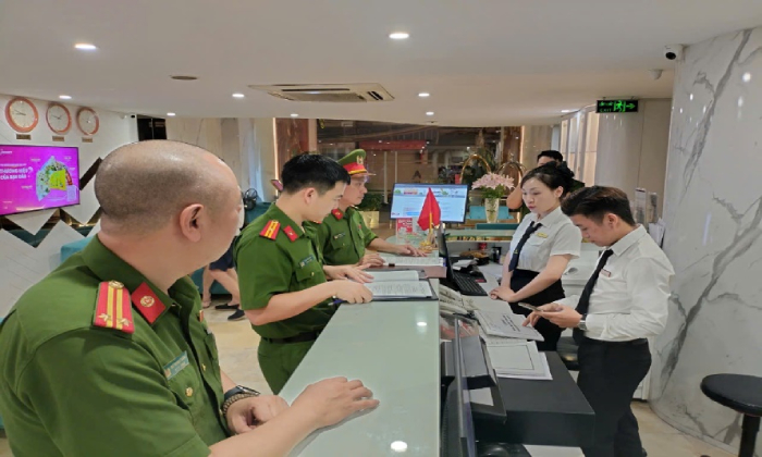 Cảnh sát quản lý hành chính về trật tự xã hội đột phá trong chuyển đổi số- Ảnh 2.