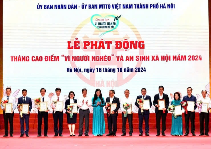 Triển khai Tháng cao điểm "Vì người nghèo" và an sinh xã hội năm 2025- Ảnh 1.
