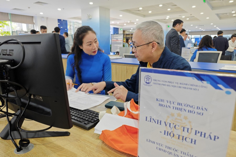 Hà Nội công bố địa điểm thực hiện TTHC không phụ thuộc địa giới hành chính- Ảnh 1.