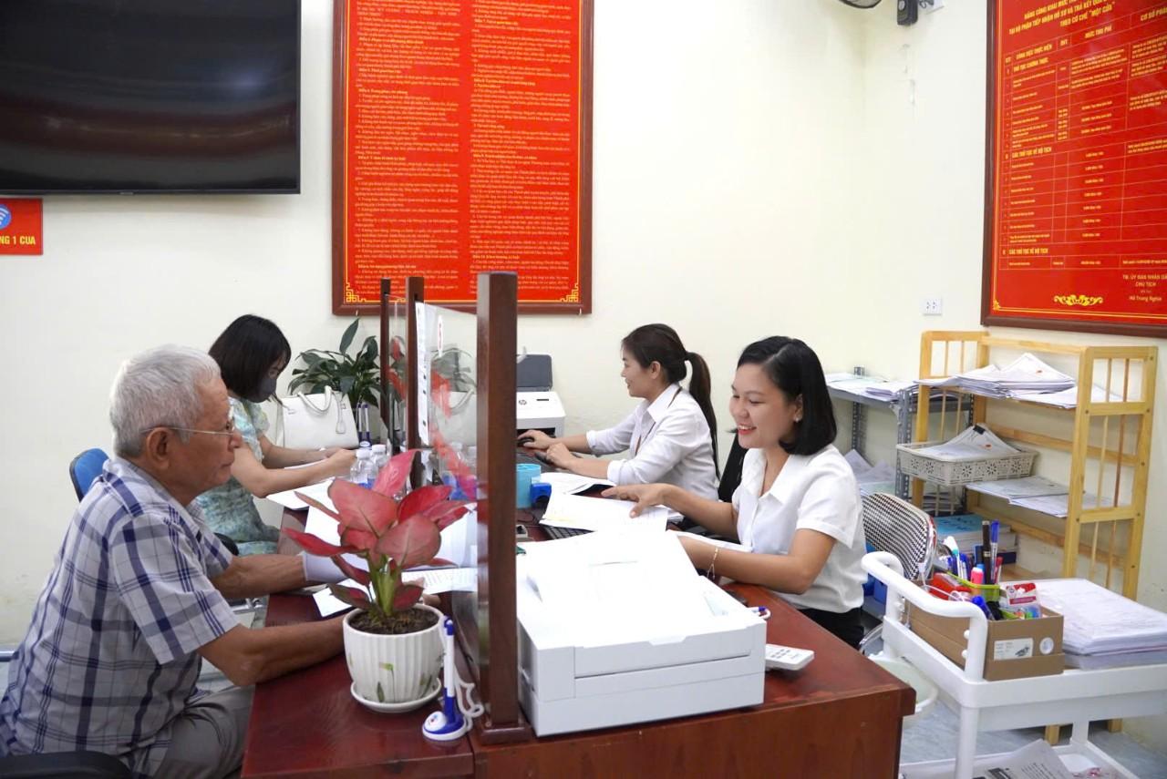 Điểm Phục vụ hành chính công xã An Khánh: Sau gần  ba tháng nỗ lực và những chuyển biến tích cực- Ảnh 6.