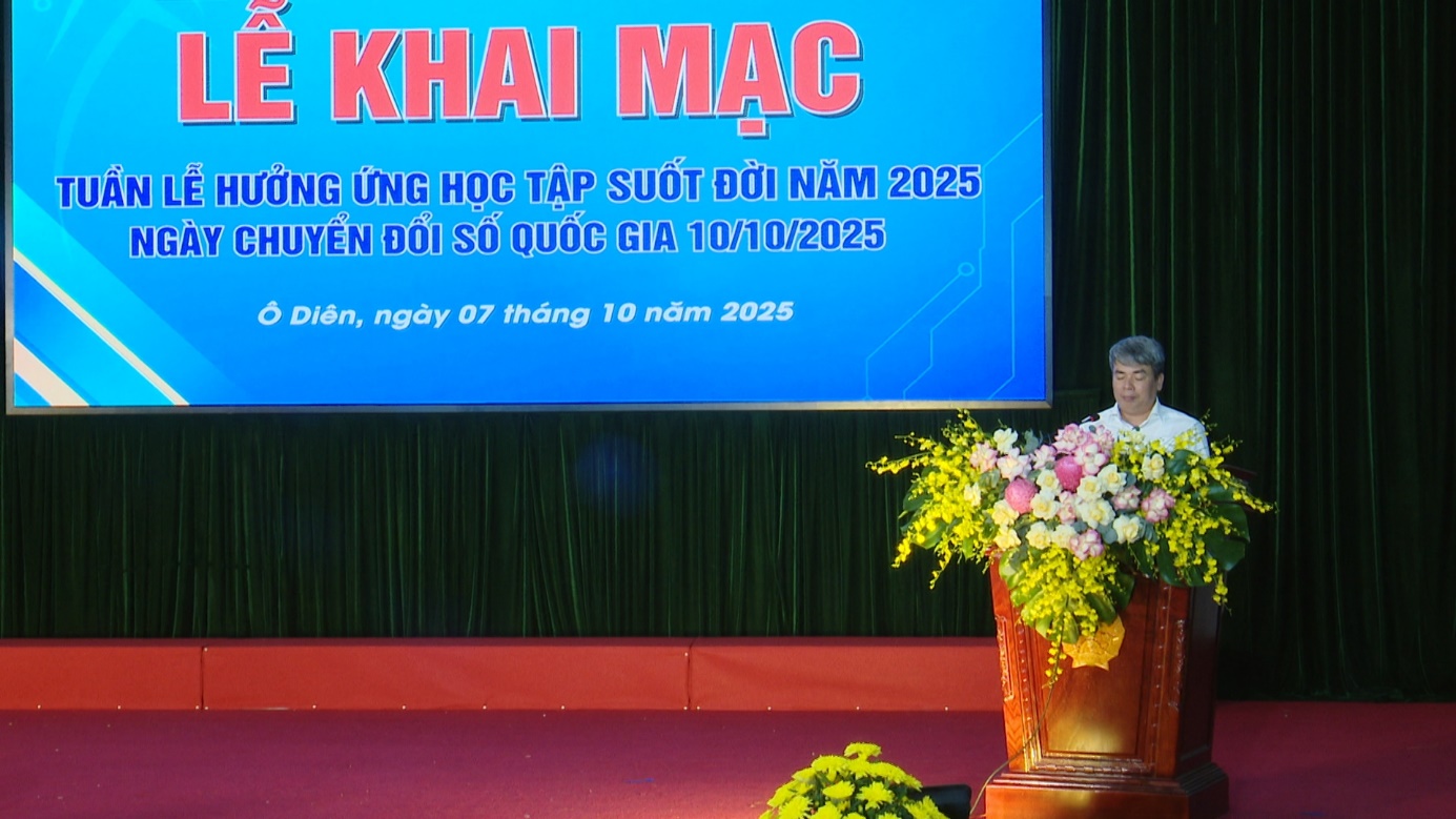 Xã Ô Diên khai mạc Tuần lễ hưởng ứng học tập suốt đời và phát động phong trào thi đua đổi mới sáng tạo, chuyển đổi số- Ảnh 2.