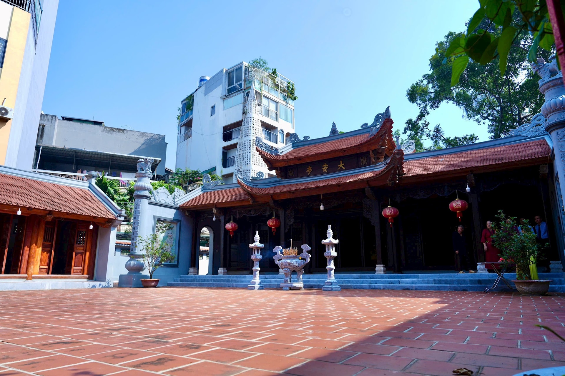 Phường Ngọc Hà gắn biển công trình “Dân vận khéo” chào mừng Đại hội XVIII Đảng bộ Thành phố- Ảnh 2.