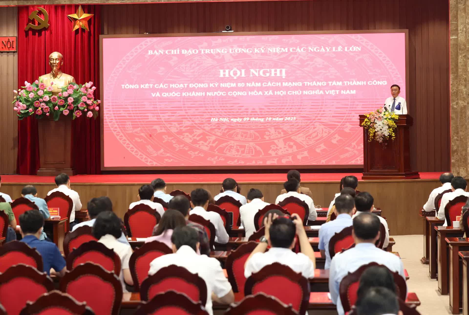 Hà Nội: Lan tỏa niềm tự hào dân tộc, lòng yêu nước và trách nhiệm công dân qua chuỗi sự kiện A80- Ảnh 4.
