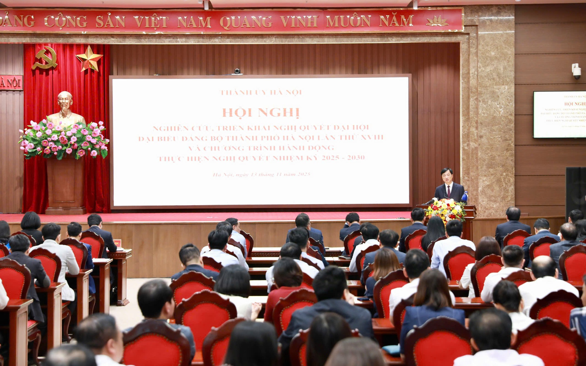 Các đại biểu dự Hội nghị quán triệt Nghị quyết tại điểm cầu Thành ủy Hà Nội