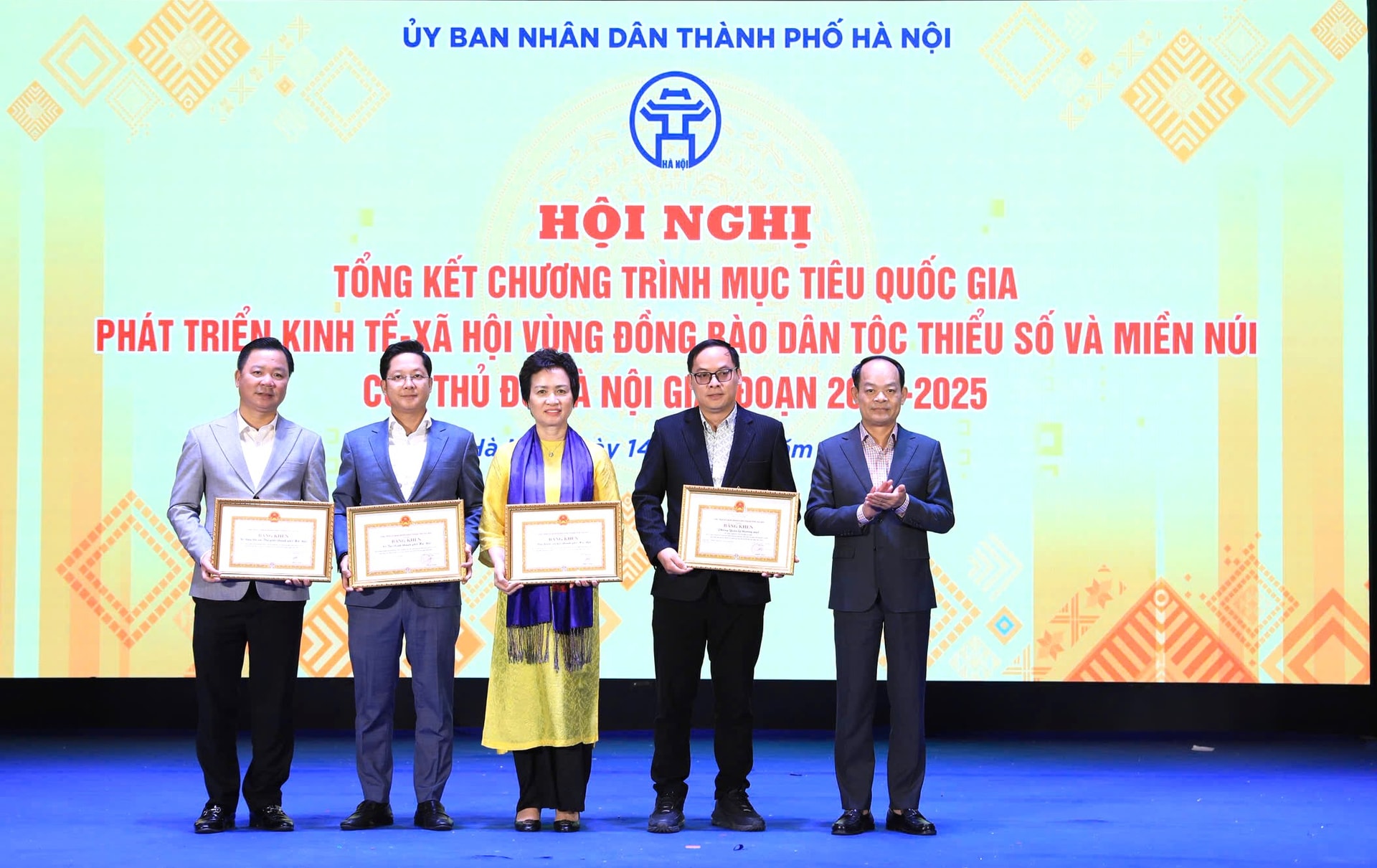 Thu hẹp thu nhập vùng đồng bào miền núi so với vùng nông thôn ngoại thành- Ảnh 2.
