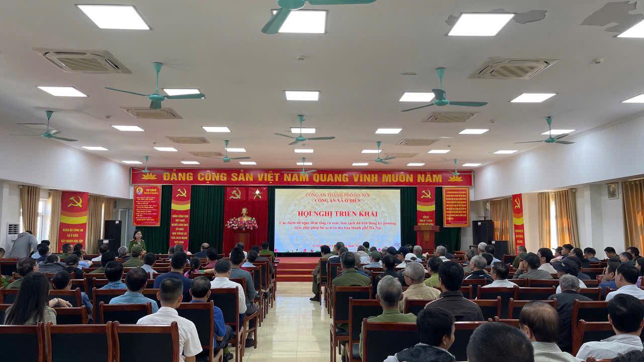 UBND xã Ô Diên triển khai Đợt cao điểm làm sạch dữ liệu giao thông- Ảnh 1.