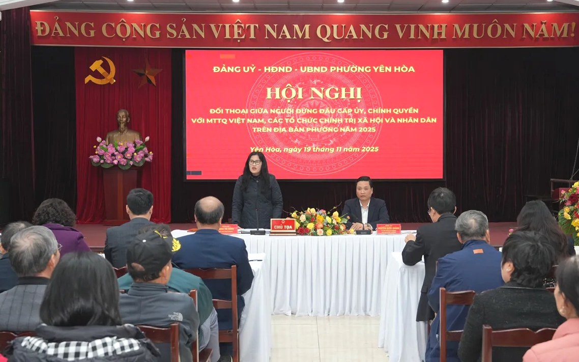 ថ្នាក់ដឹកនាំវួដ Yen Hoa បានរៀបចំការសន្ទនាផ្ទាល់ជាមួយប្រជាជន Lãnh đạo phường Yên Hòa tổ chức đối thoại trực tiếp với Nhân dân