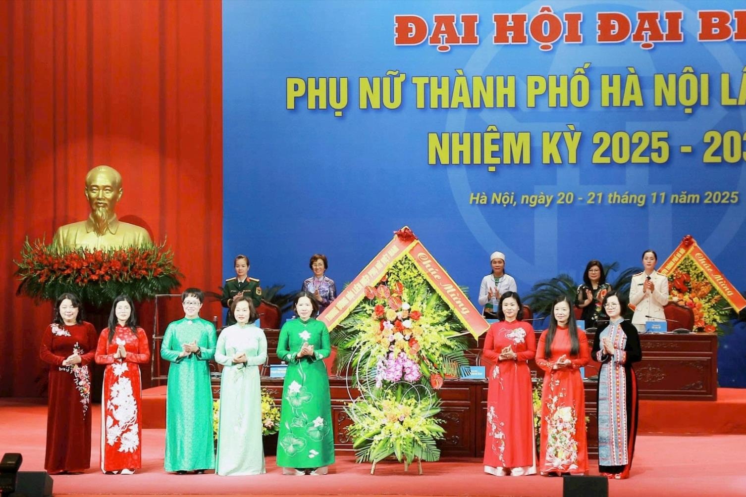 Đại hội đại biểu Phụ nữ Thành phố lần thứ XVII: Tạo dấu ấn mới trong công tác Hội và phong trào phụ nữ Thủ đô- Ảnh 5.