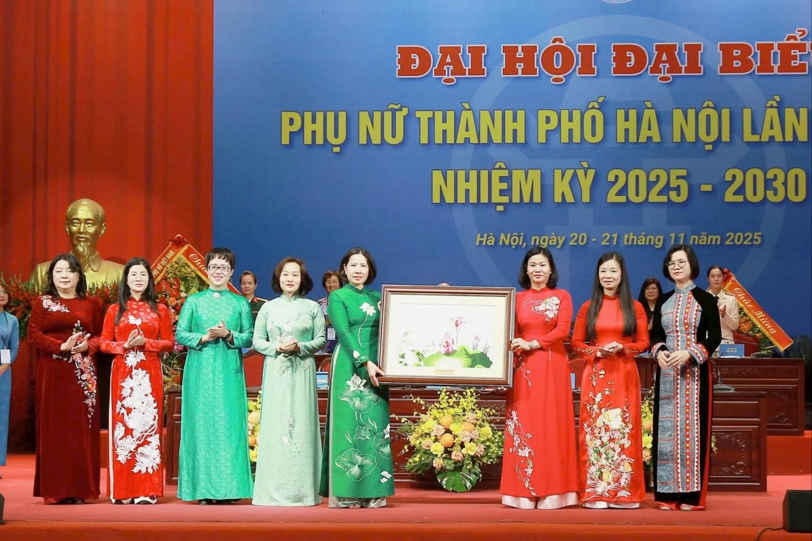 Đại hội đại biểu Phụ nữ Thành phố lần thứ XVII: Tạo dấu ấn mới trong công tác Hội và phong trào phụ nữ Thủ đô- Ảnh 6.