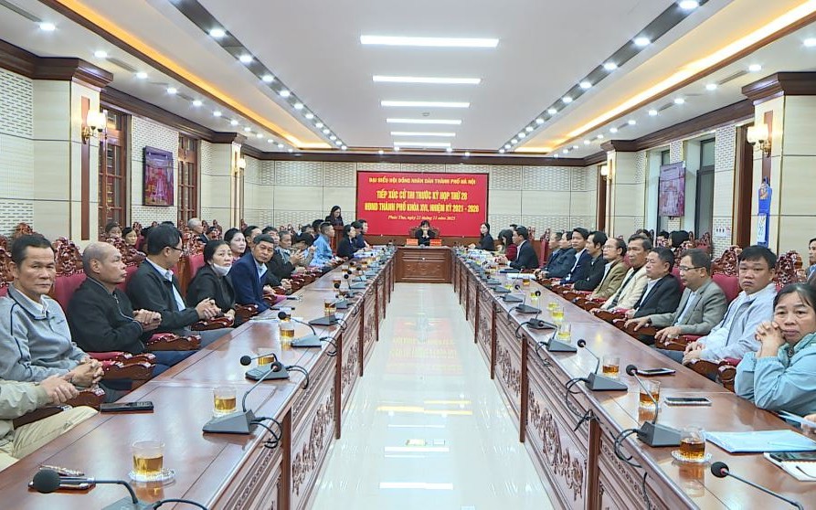 Quang cảnh buổi tiếp xúc