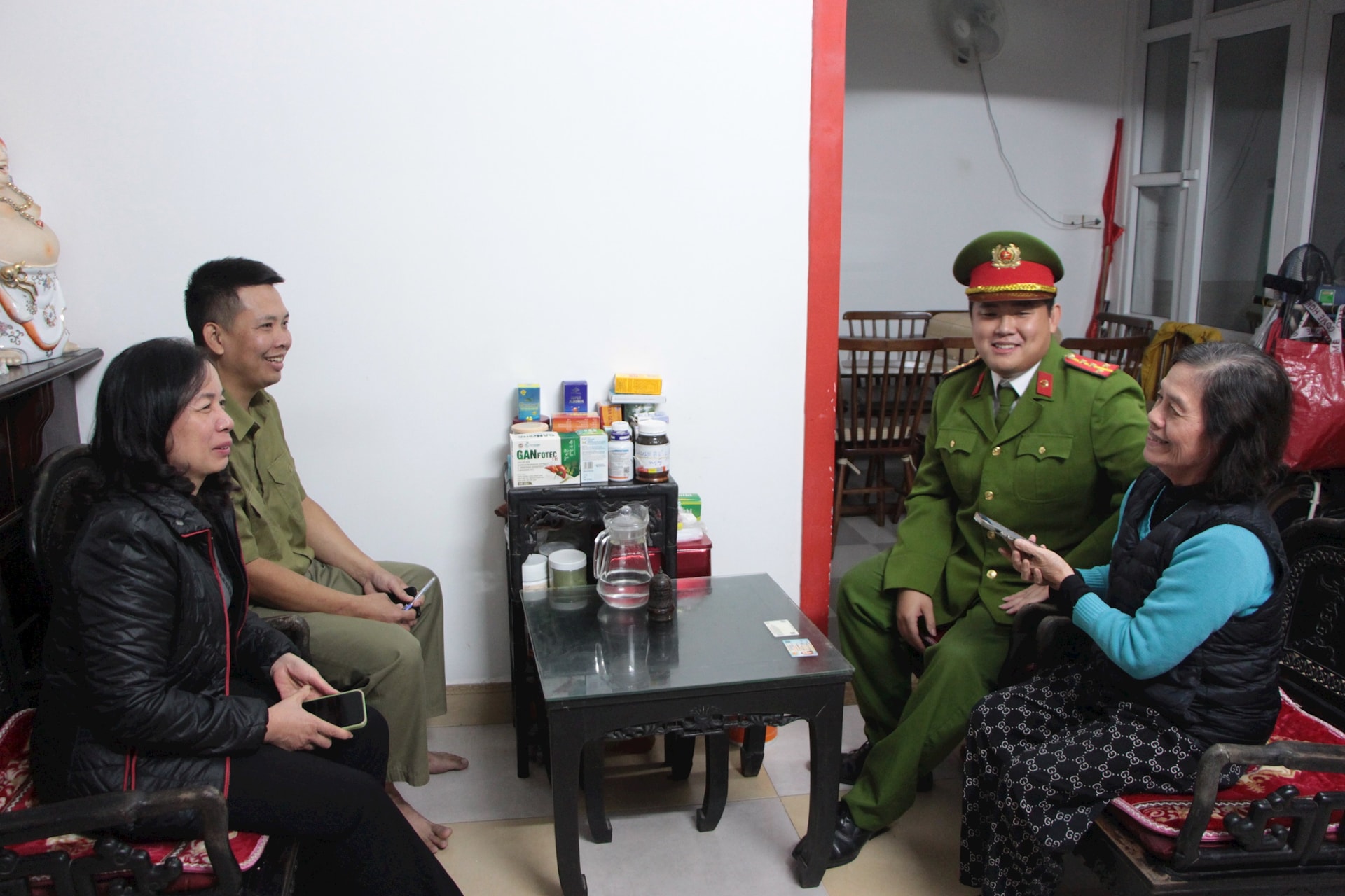 Phường Ngọc Hà: Linh hoạt, sáng tạo trong cập nhật dữ liệu phương tiện- Ảnh 2.