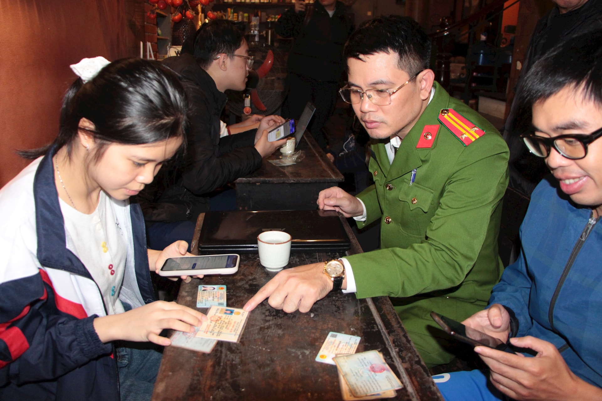 Phường Ngọc Hà: Linh hoạt, sáng tạo trong cập nhật dữ liệu phương tiện- Ảnh 1.