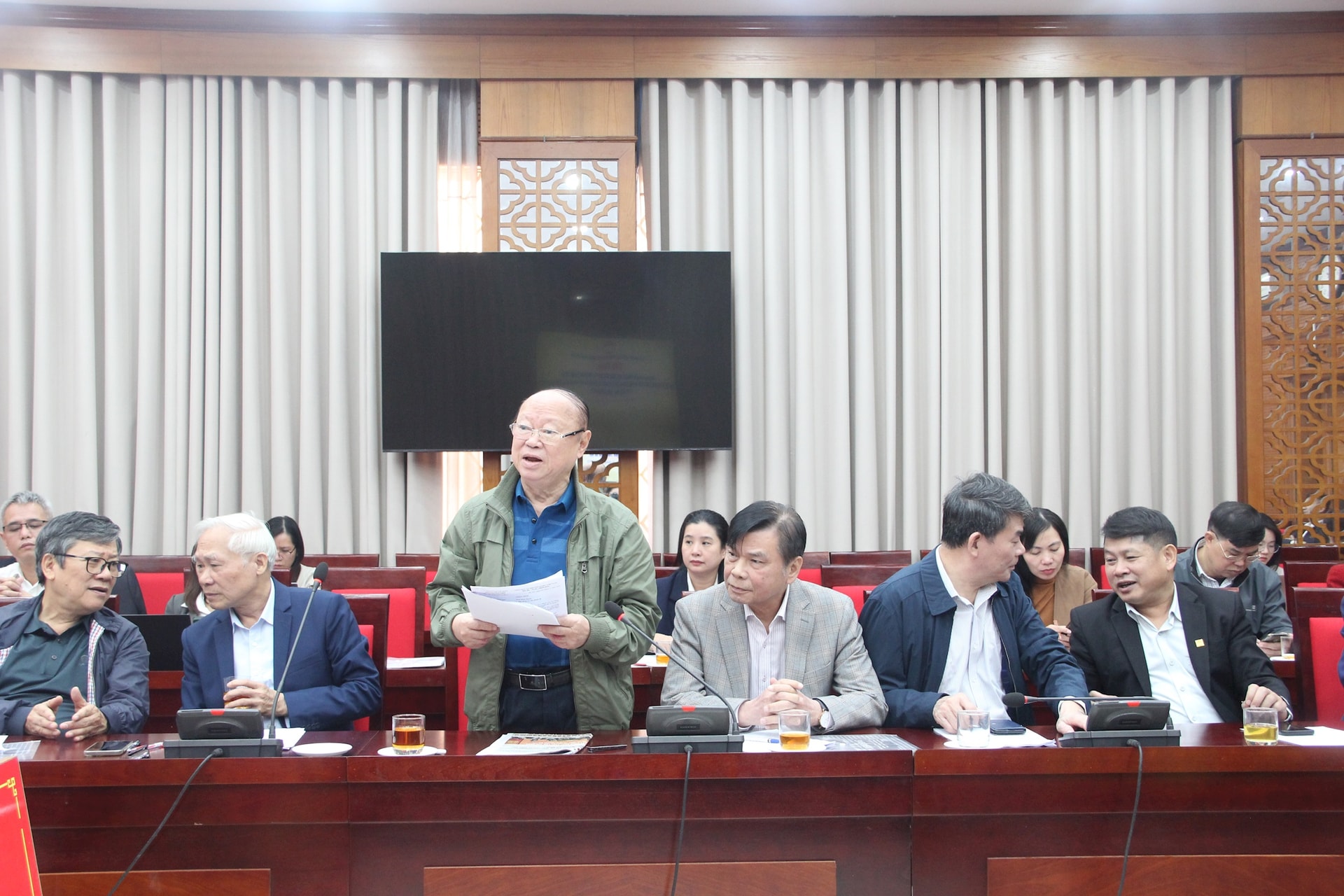 Phản biện xã hội về việc quy định bảng giá đất lần đầu áp dụng từ ngày 1/1 đến 31/12/2026- Ảnh 1.